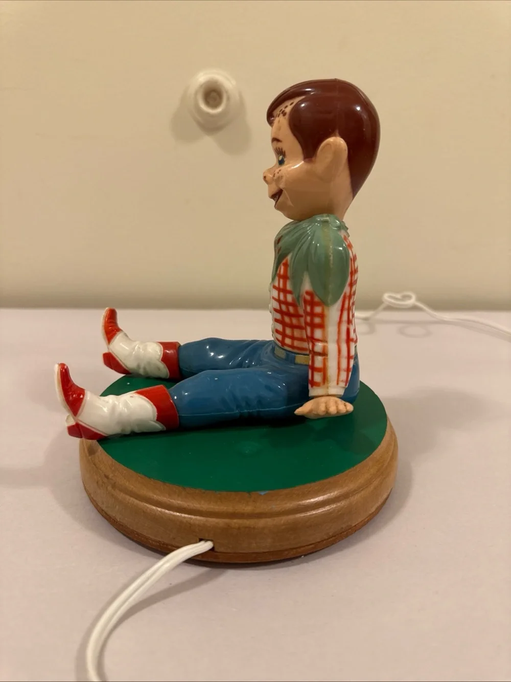 VERY RARE 1950S  VINTAGE HOWDY DOODY NIGHT LIGHT WITH BOX!